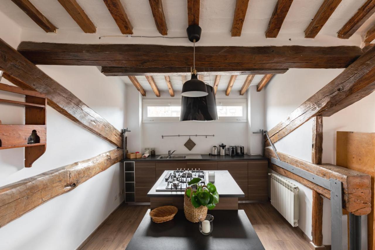 Amazing Penthouse With Terrace And Rooftop In Trastevere Rome Extérieur photo