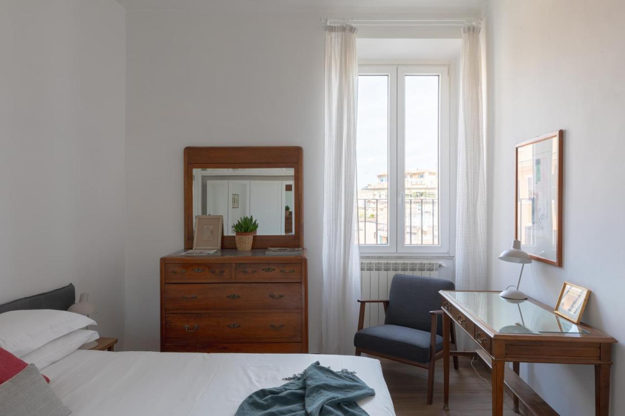 Amazing Penthouse With Terrace And Rooftop In Trastevere Rome Extérieur photo