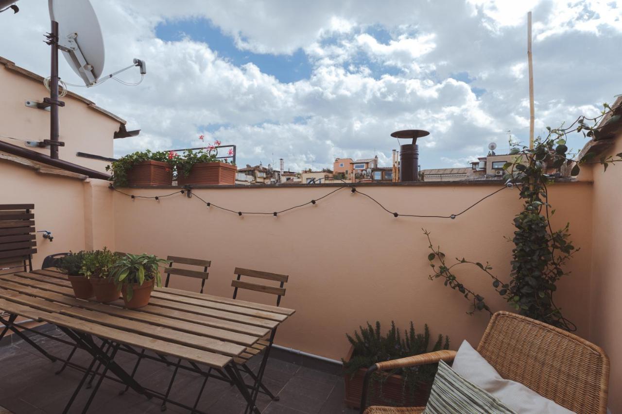 Amazing Penthouse With Terrace And Rooftop In Trastevere Rome Extérieur photo