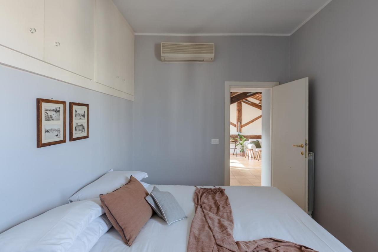 Amazing Penthouse With Terrace And Rooftop In Trastevere Rome Extérieur photo